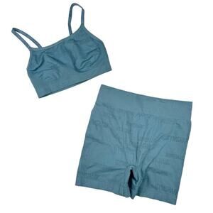 GymShark - Logo Sports Bra and Biker Shorts Set in Teal